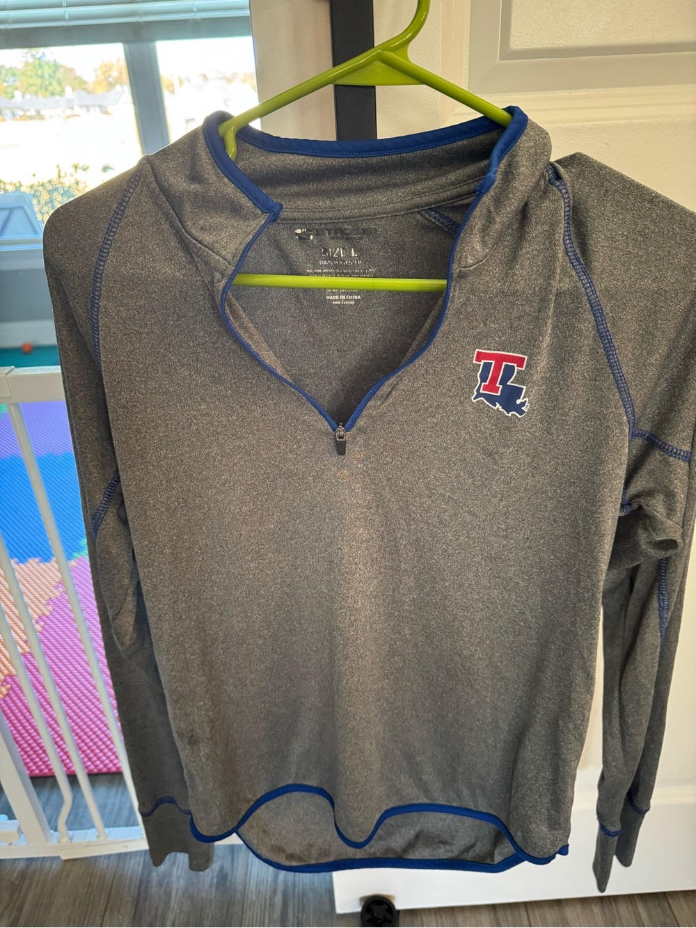 Men's Grey LA Tech Quarter-Zip Performance Shirt with Red & Blue Logo